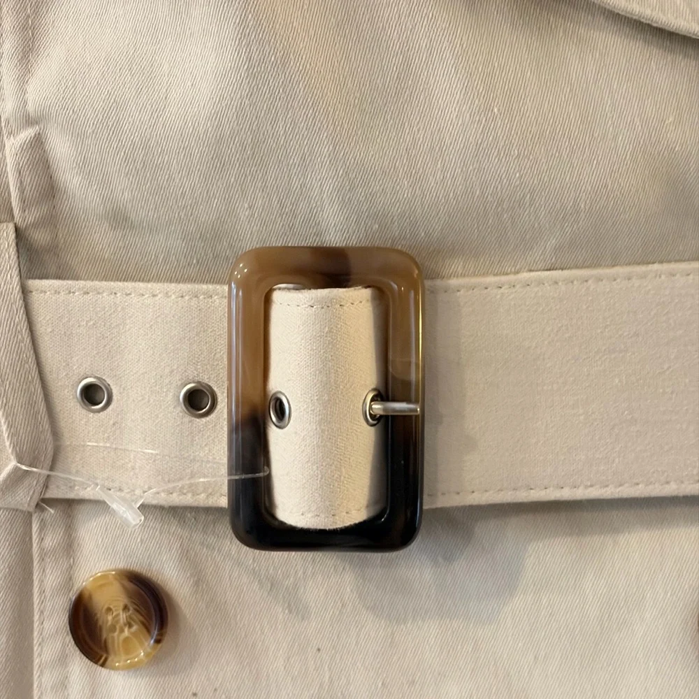 beige,‎ sleeveless, double-breasted belted trench mini dress. Size 11/12